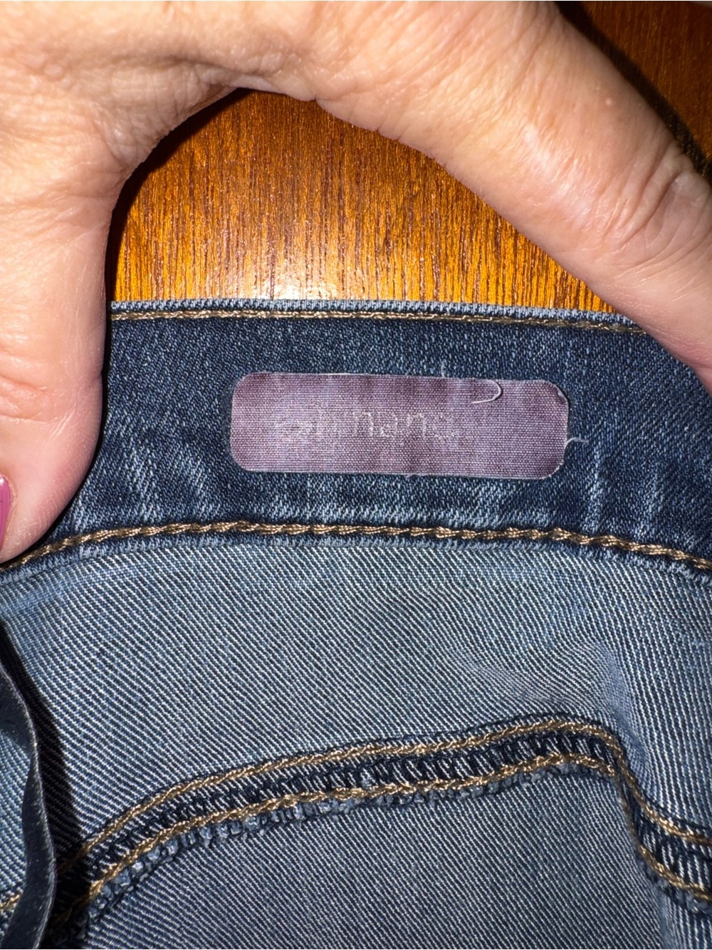 Gloria Vanderbilt Women's Straight Leg Jeans in Medium Blue - Picture 4 of 5